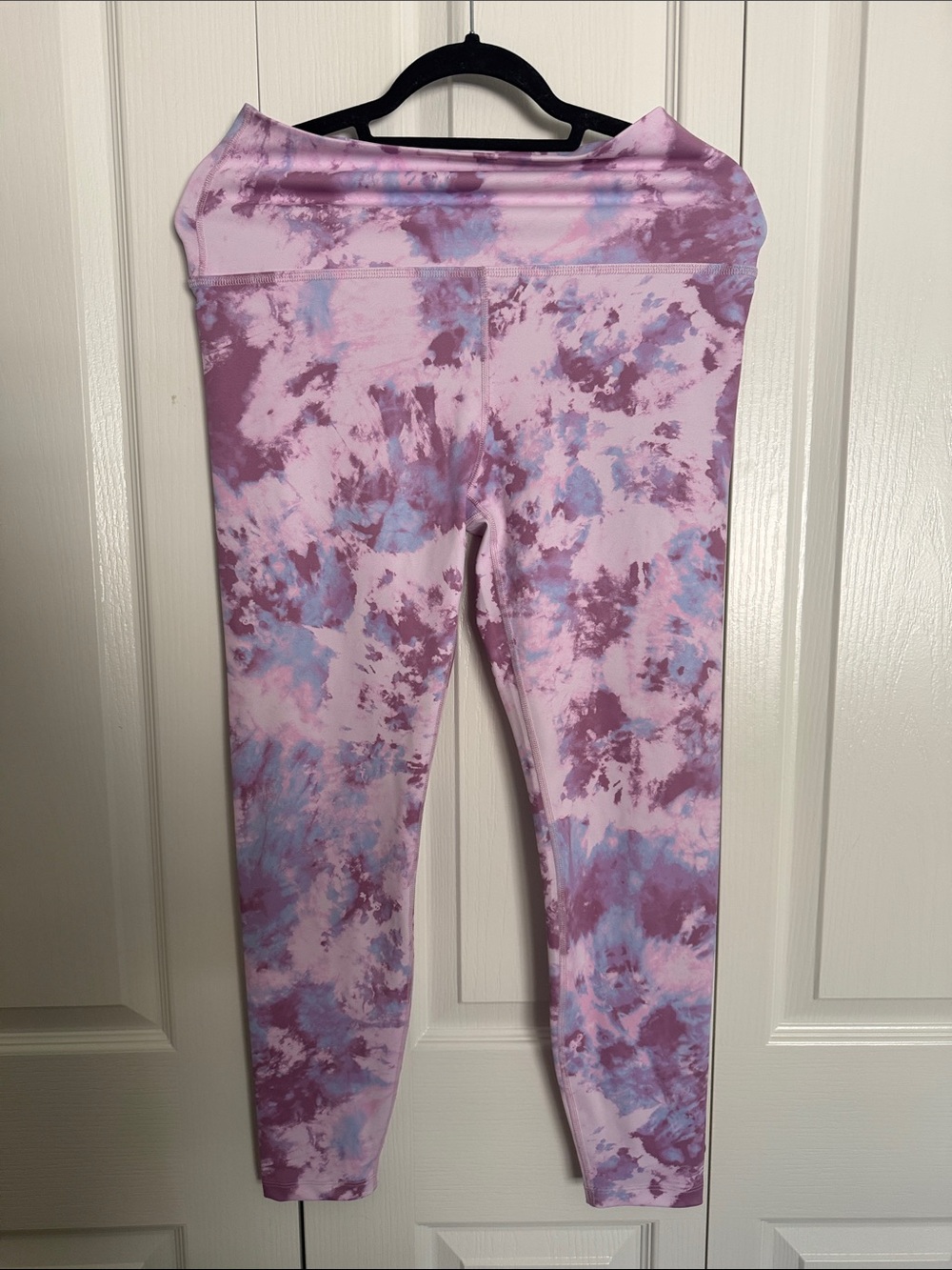Beyond Yoga Pink & Purple Tie-Dye High-Rise Leggings